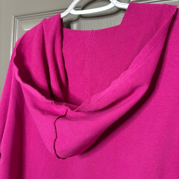 🎄🎁Champion New Cropped Hoodie Floral Script Logo Dark Pink S - Picture 11 of 14